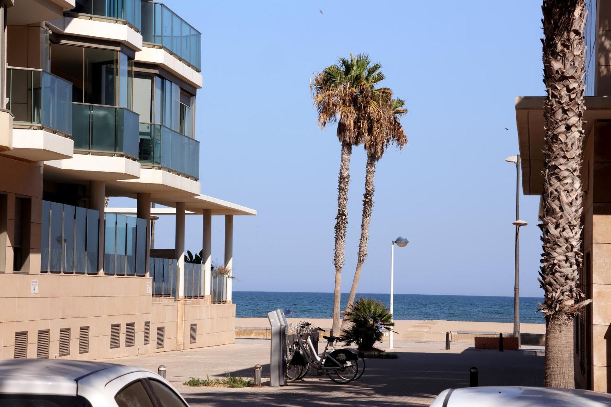 Apartamento Dos Habitaciones Primera Linea De Playa Валенсия Экстерьер фото